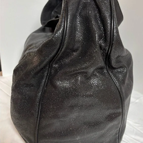 Yves Saint Laurent (YSL) Roady Hobo Bag - Picture 3 of 9